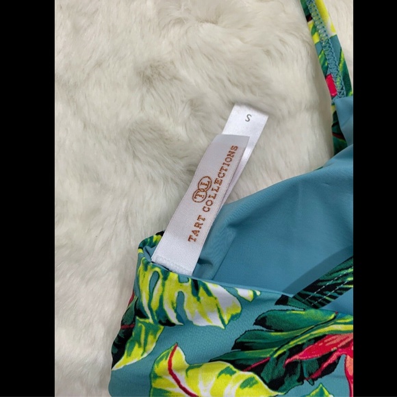 NEW Tart Collections Praver Tropical Floral Bikini Top [SZ Small ] Blue‎ Pink - Picture 7 of 8